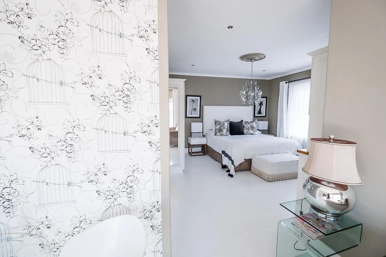 Bed & Breakfast Admiralty Beach House Port Elizabeth