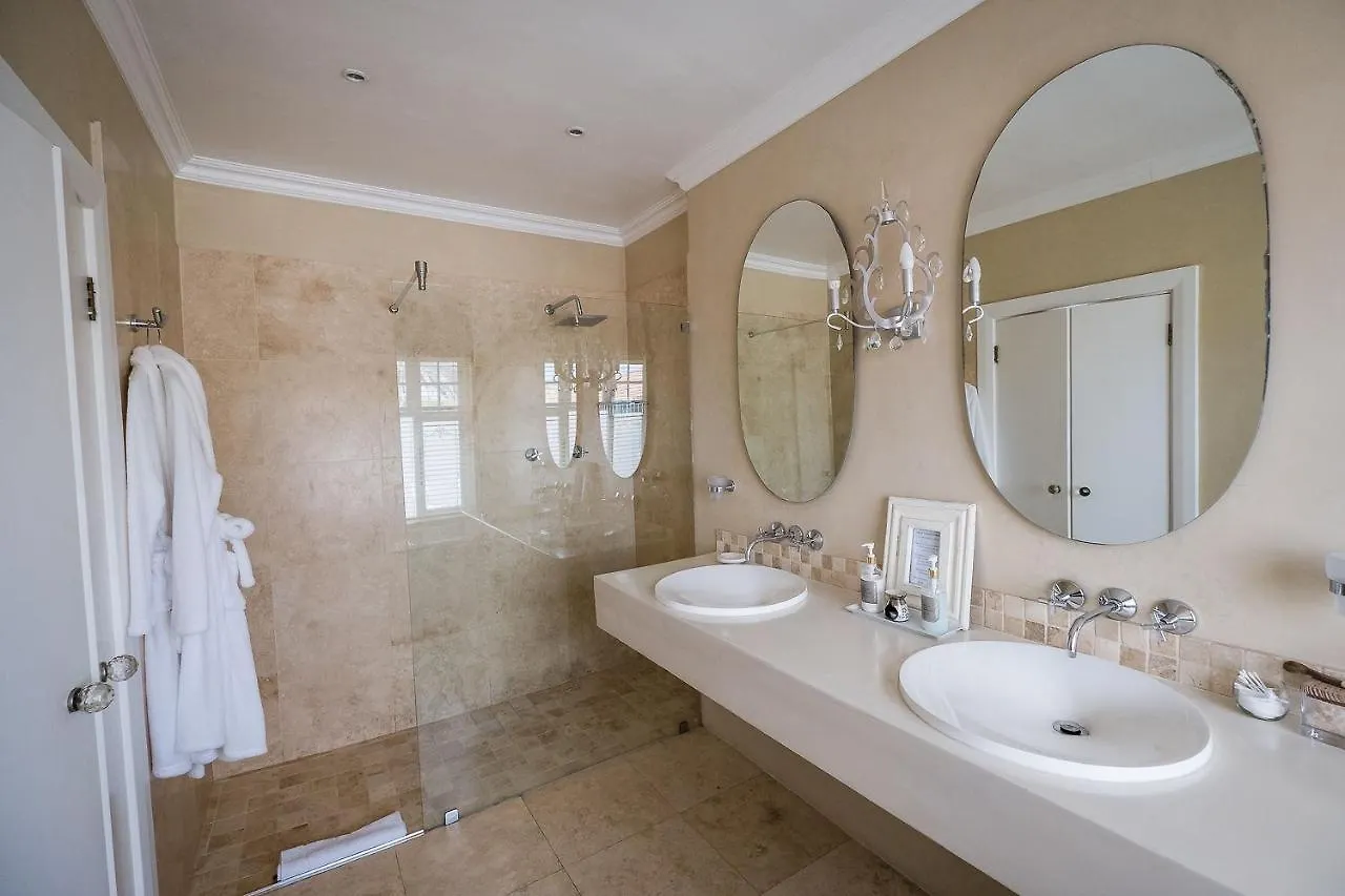 Bed & Breakfast Admiralty Beach House Port Elizabeth