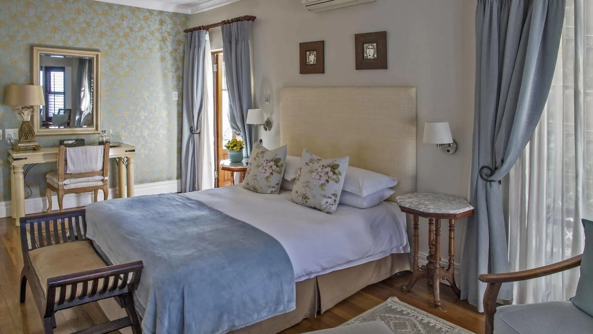 Admiralty Beach House Port Elizabeth